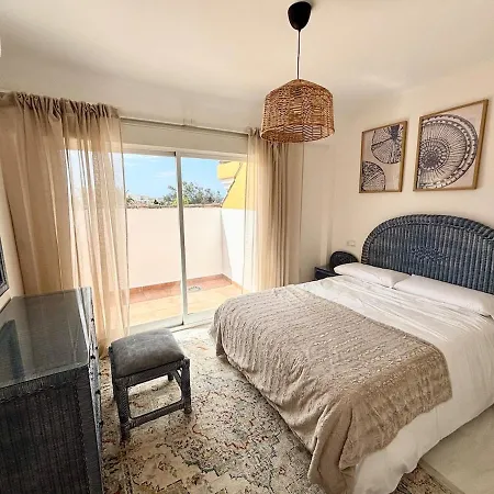 Apartment 3 Bed Duplex Side Elviria *